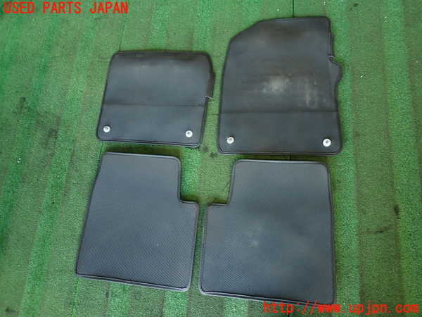 2UPJ-37507800]アバルト・595(312142)フロアマット 中古_m0005.jpg