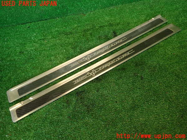 2UPJ-37507740]アバルト・595(312142)スカッフプレート 中古_m0001.jpg
