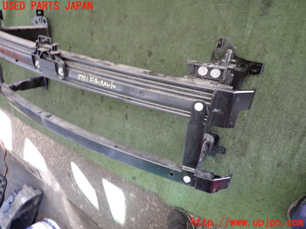 2UPJ-37511014]ルノー・カングー(KFKH5H)フロントバンパーホースメント 中古_m0003.jpg