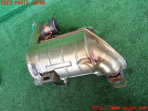 2UPJ-37512661]ルノー・カングー(KFKH5H)触媒1 中古_m0003.jpg