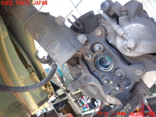 2UPJ-37514295]ルノー・カングー(KFKH5H)左フロントナックルハブ 中古_m0001.jpg