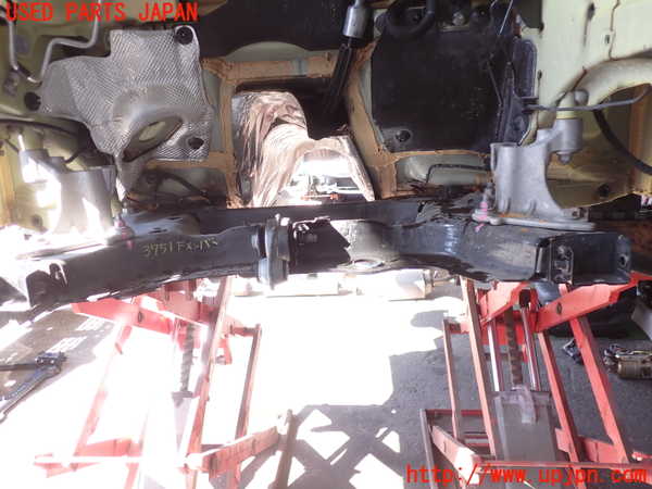 2UPJ-37515285]ルノー・カングー(KFKH5H)フロントメンバー 中古_m0002.jpg