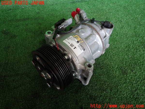 2UPJ-37516025]ルノー・カングー(KFKH5H)エアコンコンプレッサー 中古_m0001.jpg