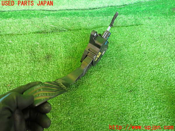 2UPJ-37516381]ルノー・カングー(KFKH5H)センサー1 中古_m0002.jpg