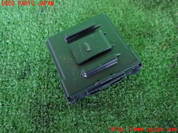 2UPJ-37516148]ルノー・カングー(KFKH5H)コンピューター3 中古_m0002.jpg