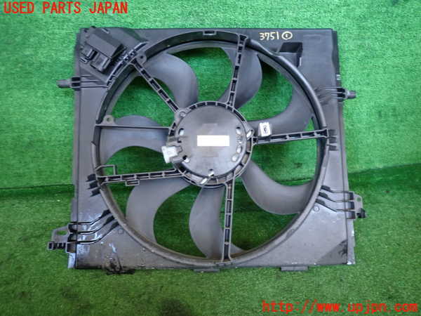 2UPJ-37516836]ルノー・カングー(KFKH5H)電動ファン1 中古_m0001.jpg