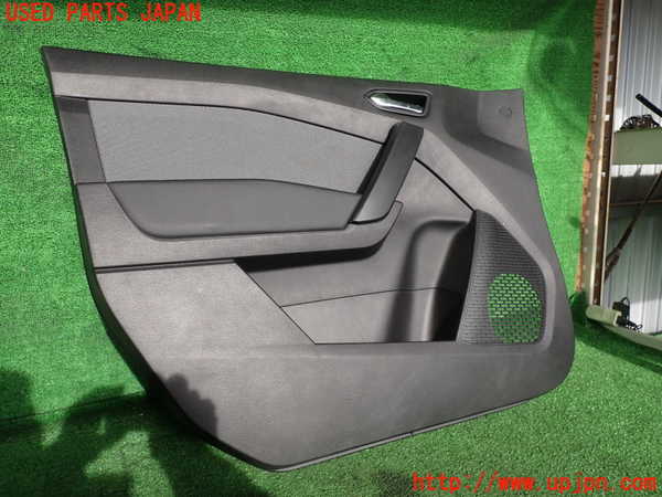 2UPJ-37511264]ルノー・カングー(KFKH5H)左前ドア内張り 中古_m0001.jpg