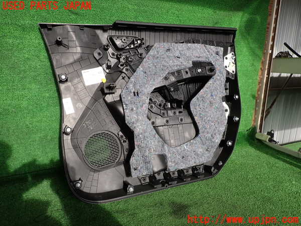 2UPJ-37511264]ルノー・カングー(KFKH5H)左前ドア内張り 中古_m0003.jpg