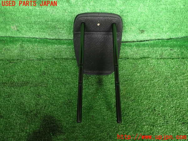 5UPJ-37517130]ルノー・カングー(KFKH5H)真中2列目ヘッドレスト 中古_m0002.jpg