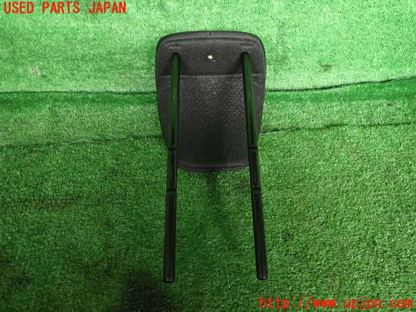 5UPJ-37517180]ルノー・カングー(KFKH5H)左2列目ヘッドレスト 中古_m0002.jpg