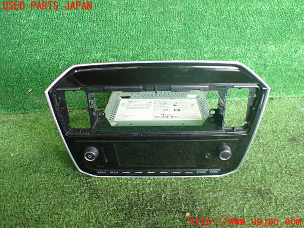 2UPJ-37526470]VW up! GTI(アップ GTI)(AADKR)ラジオ 中古_m0001.jpg