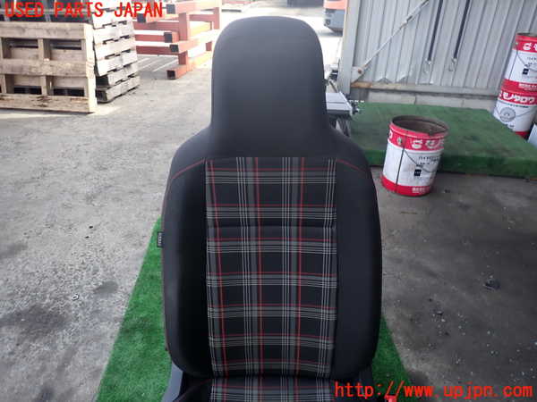 2UPJ-37527035]VW up! GTI(アップ GTI)(AADKR)運転席シート 中古_m0002.jpg