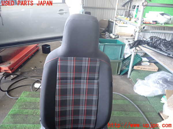 2UPJ-37527065]VW up! GTI(アップ GTI)(AADKR)助手席シート 中古_m0002.jpg