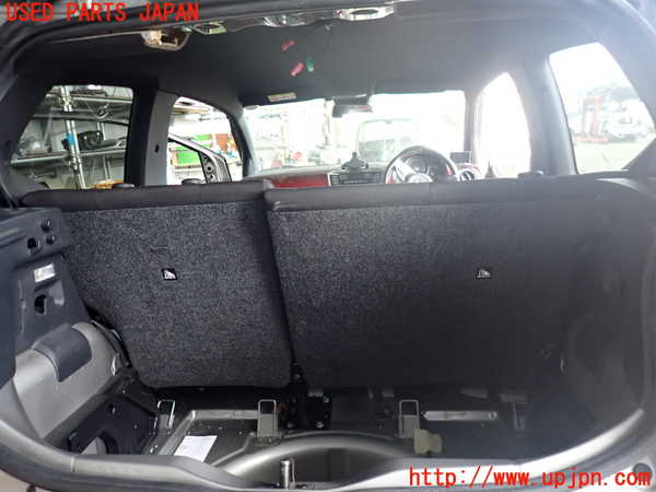 2UPJ-37527385]VW up! GTI(アップ GTI)(AADKR)リアシート 中古_m0004.jpg