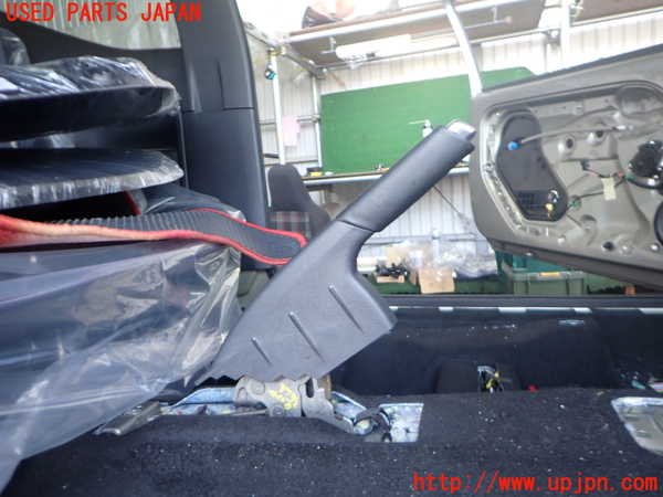 2UPJ-37527550]VW up! GTI(アップ GTI)(AADKR)サイドブレーキレバー 中古_m0001.jpg