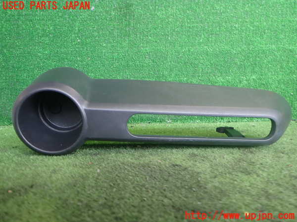 2UPJ-37527540]VW up! GTI(アップ GTI)(AADKR)センターコンソール 中古_m0003.jpg