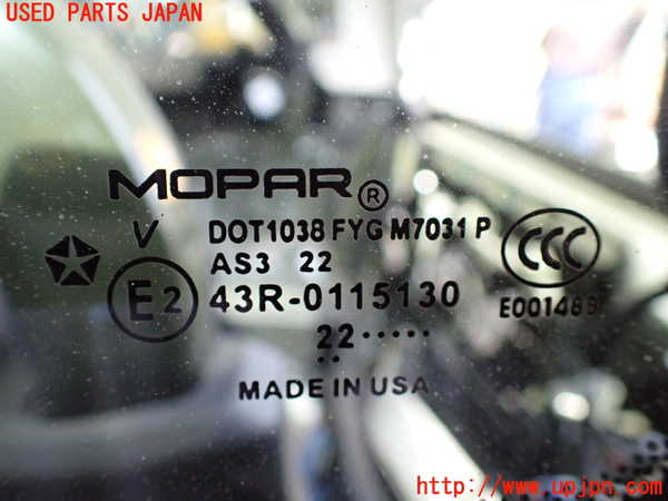 1UPJ-37531382]ジープ・ラングラー アンリミテッド(JL20L)左クォーターガラス 中古 MOPAR M7031 43R-0115130_m0003.jpg