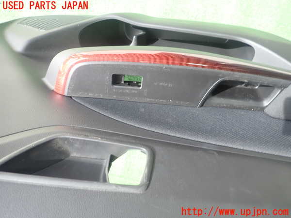 1UPJ-37541264]スイフトスポーツ(ZC33S)左前ドア内張り 中古_m0002.jpg