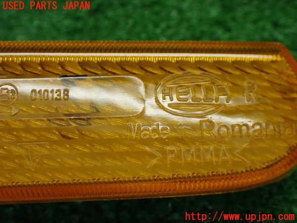 5UPJ-37551160]ポルシェ・ボクスター(98667)右ウィンカーレンズ 中古_m0003.jpg