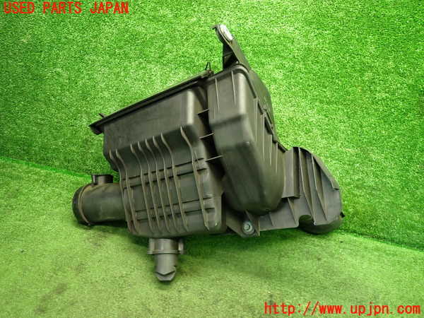 1UPJ-37552560]ポルシェ・ボクスター(98667)エアクリーナーボックス 中古_m0001.jpg