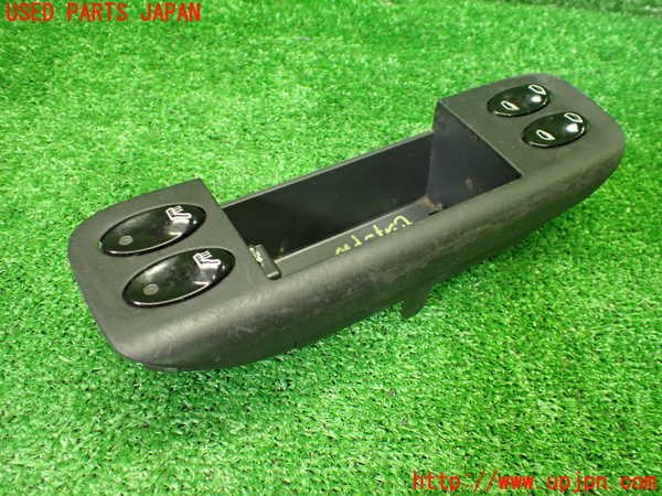 5UPJ-37556265]ポルシェ・ボクスター(98667)センターパワーウィンドウスイッチ 中古_m0002.jpg