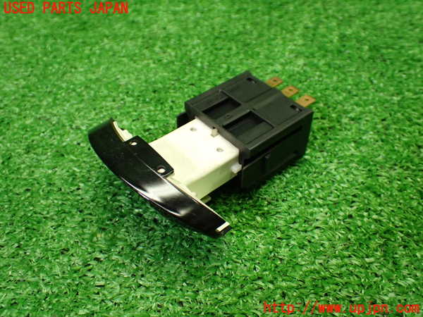 1UPJ-37556290]ポルシェ・ボクスター(98667)ハザードスイッチ 中古_m0002.jpg