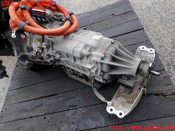 2UPJ-37573010]クラウン ハイブリッド(AZSH20)ミッション AT A25A-FXS 中古_m0002.jpg