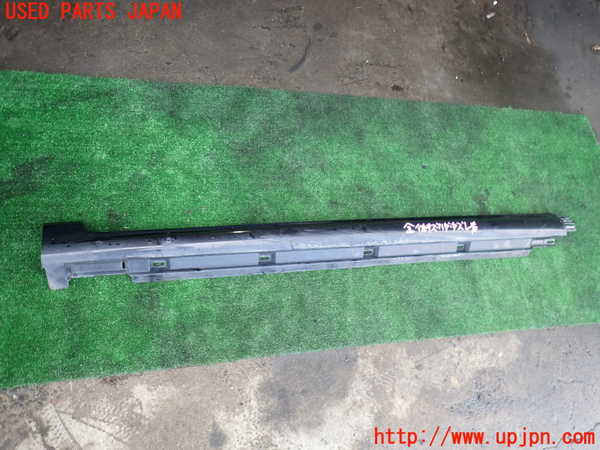 2UPJ-37581392]VW パサート(Passat) ヴァリアント(Variant)(3CCAX)左サイドステップ 中古_m0001.jpg