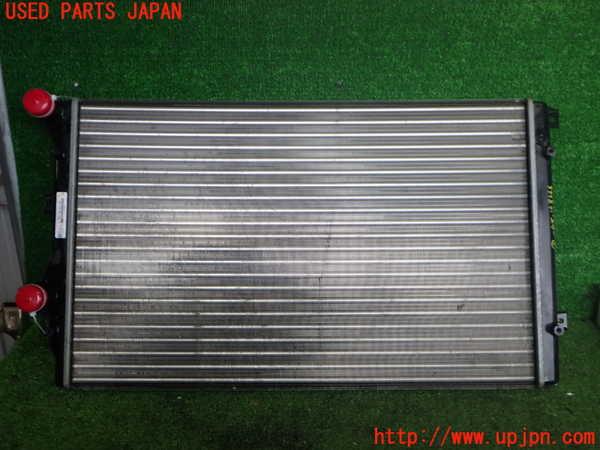 5UPJ-37582321]VW パサート(Passat) ヴァリアント(Variant)(3CCAX)ラジエーター1 中古_m0001.jpg