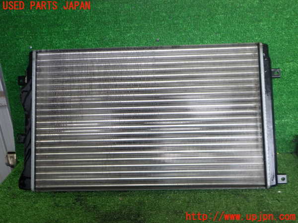 5UPJ-37582321]VW パサート(Passat) ヴァリアント(Variant)(3CCAX)ラジエーター1 中古_m0002.jpg