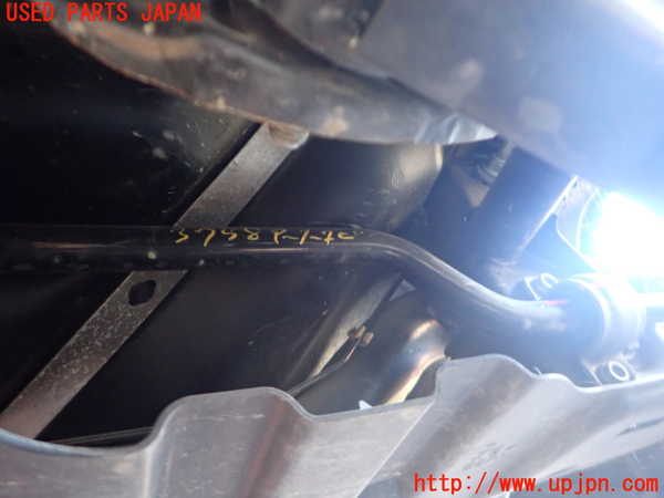 2UPJ-37585445]VW パサート(Passat) ヴァリアント(Variant)(3CCAX)リアスタビライザー 中古_m0001.jpg