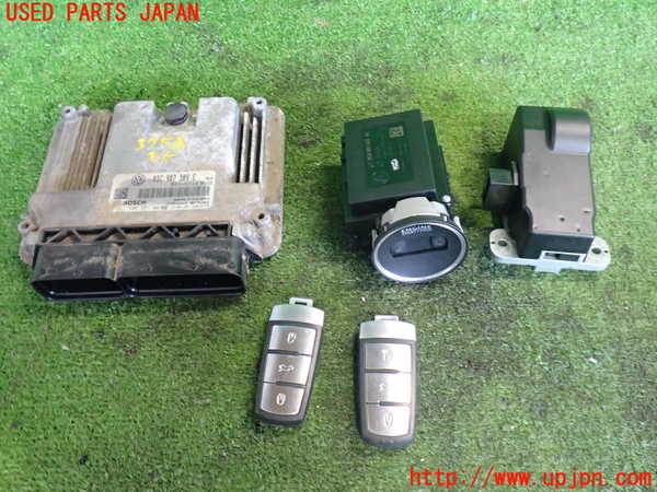 2UPJ-37586110]VW パサート(Passat) ヴァリアント(Variant)(3CCAX)エンジンコンピューター 中古_m0001.jpg