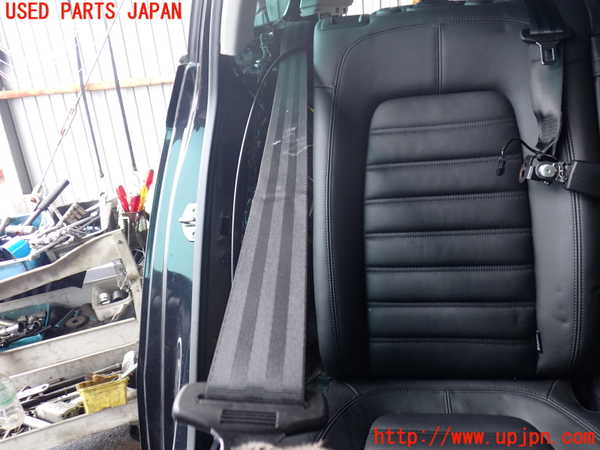 5UPJ-37587155]VW パサート(Passat) ヴァリアント(Variant)(3CCAX)右2列目シートベルト 中古_m0001.jpg