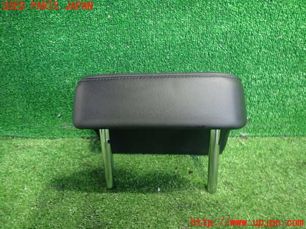 2UPJ-37587130]VW パサート(Passat) ヴァリアント(Variant)(3CCAX)真中2列目ヘッドレスト 中古_m0002.jpg
