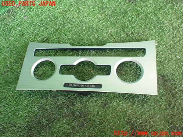 2UPJ-37587692]VW パサート(Passat) ヴァリアント(Variant)(3CCAX)内装トリム類2 中古_m0001.jpg