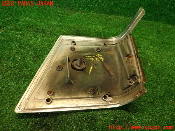 2UPJ-37591152]セドリック 4ドアハードトップ(430)左コーナーランプ 中古_m0004.jpg