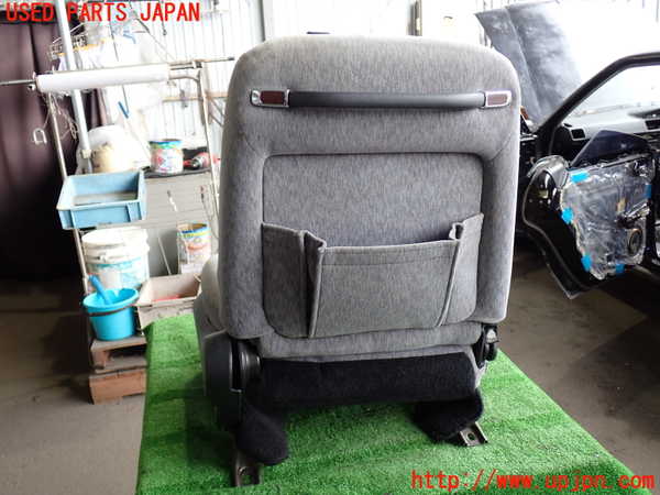 2UPJ-37607065]グロリア シーマ(セドリック シーマ)(FPAY31)助手席シート 中古_m0004.jpg