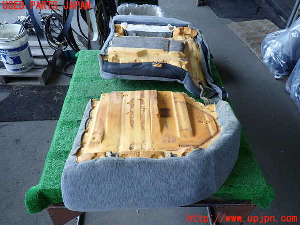 2UPJ-37607405]グロリア シーマ(セドリック シーマ)(FPAY31)右リアシート 中古_m0004.jpg