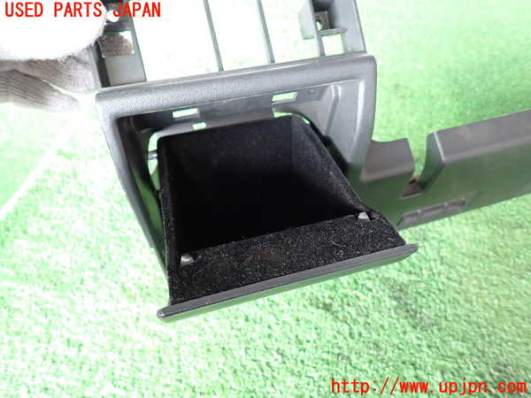 2UPJ-37607841]グロリア シーマ(セドリック シーマ)(FPAY31)小物入れ1 中古_m0003.jpg