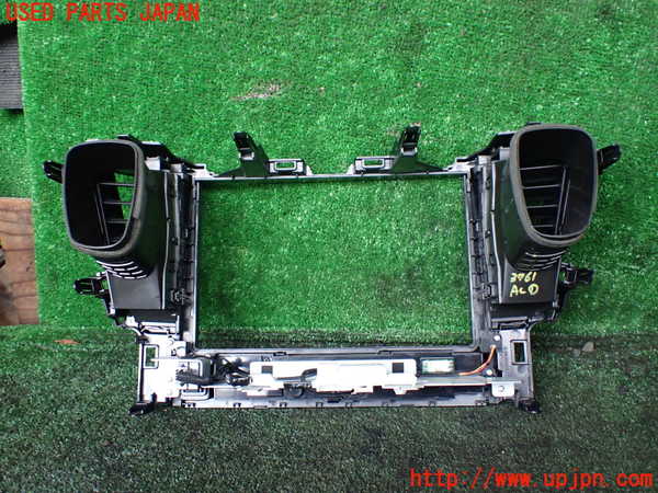 5UPJ-37617526]アルファードハイブリッド(AYH30W)エアコン吹き出し口1(真中) 中古_m0004.jpg