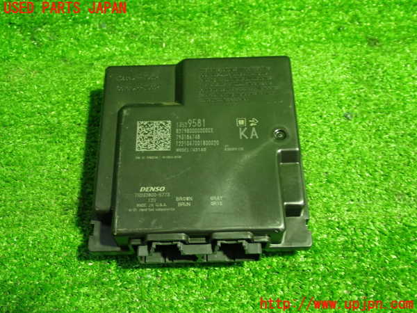 1UPJ-37636152]キャデラック・XT5(C1UL)コンピューター7 (13529581) 中古_m0001.jpg