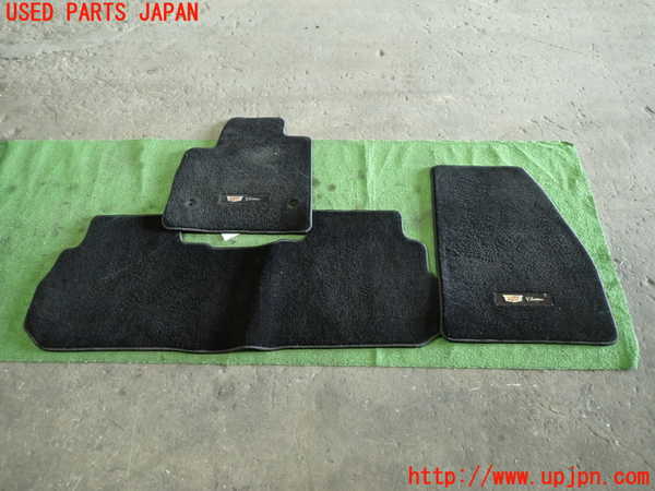 1UPJ-37637800]キャデラック・XT5(C1UL)フロアマット 中古_m0001.jpg