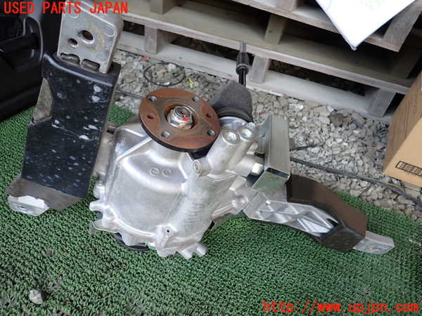 1UPJ-37643300]ジムニー(JB64W)トランスファー 中古_m0003.jpg