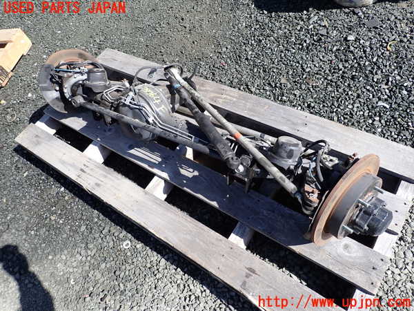 1UPJ-37644370]ジムニー(JB64W)フロントデフホーシング 中古_m0001.jpg