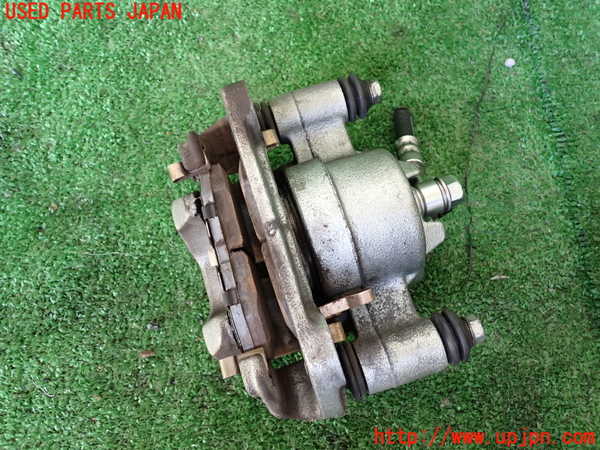 1UPJ-37644080]ジムニー(JB64W)右フロントキャリパー 中古_m0002.jpg