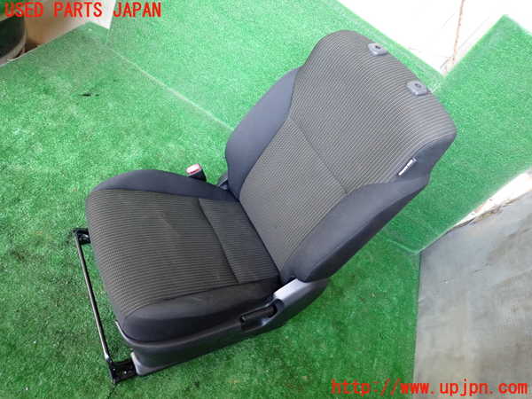 1UPJ-37647065]ジムニー(JB64W)助手席シート 中古_m0001.jpg