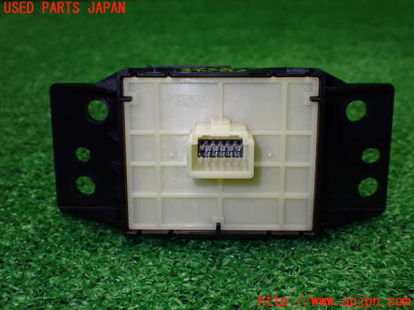 1UPJ-37656306]カローラ ツーリング ハイブリッド(ZWE219W)スイッチ1 (パーキング) 中古_m0002.jpg