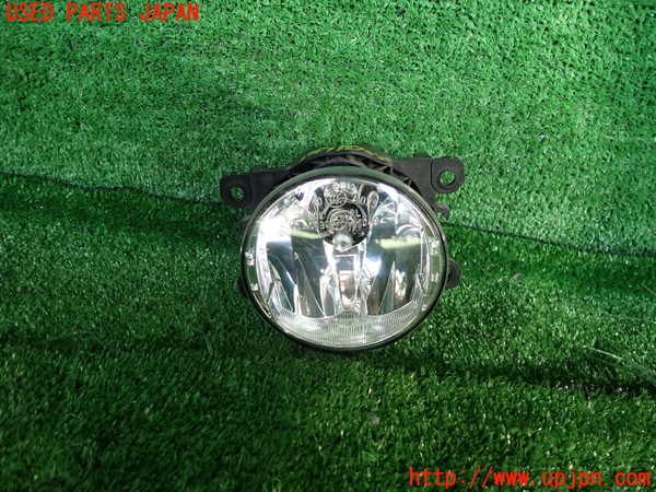 2UPJ-37671182]ルノー・カングー(KWH5F)左フォグ 中古_m0001.jpg