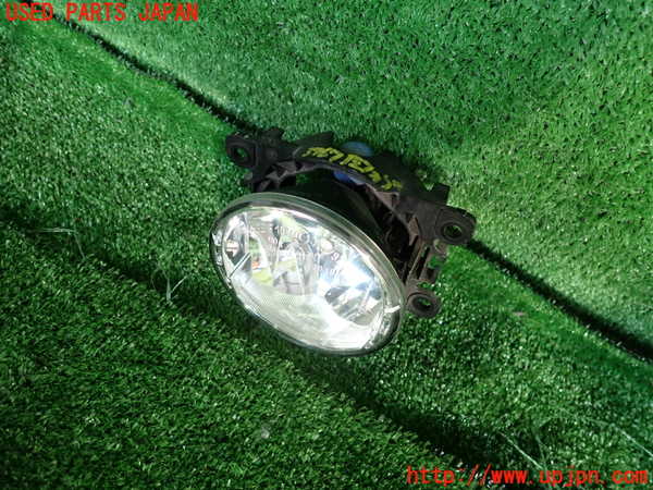 2UPJ-37671182]ルノー・カングー(KWH5F)左フォグ 中古_m0002.jpg