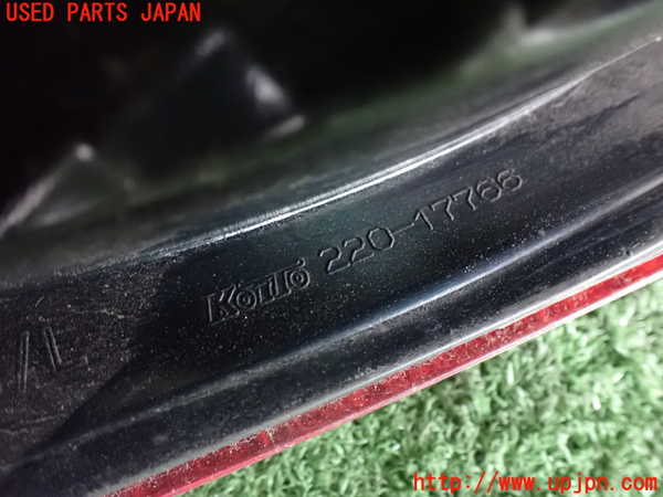 2UPJ-37671536]ルノー・カングー(KWH5F)左テールランプ 中古_m0003.jpg